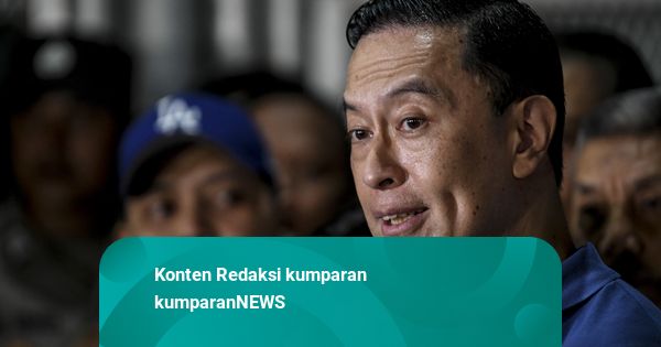Tom Lembong Ditanya Akan Tetap Berpolitik atau Tidak: Garis Tangan ke Arah Situ