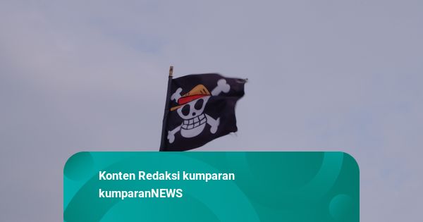 Polres Jakpus & Satpol PP Pantau Pengibaran Bendera One Piece Jelang HUT RI