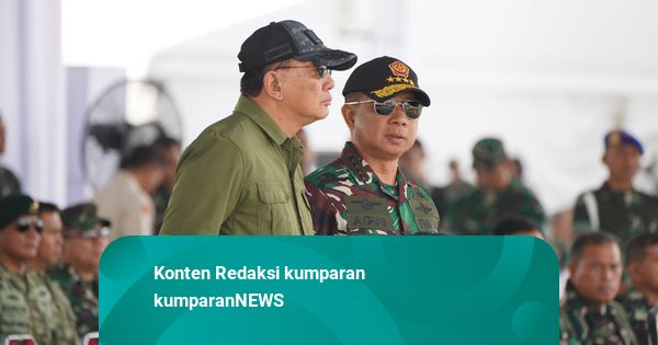 Foto: Panglima TNI, Menhan, Wakasad Cek Gladi Bersih Gelar Pasukan Kehormatan
