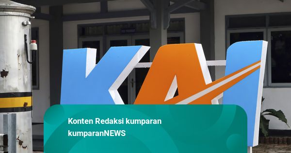 Penjelasan KAI soal Lokomotif KA Majapahit Lepas dari Gerbong di Stasiun Senen