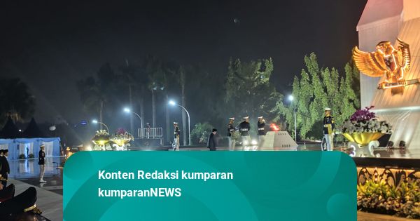 Presiden Prabowo Pimpin Apel Kehormatan dan Renungan Suci di TMP Kalibata