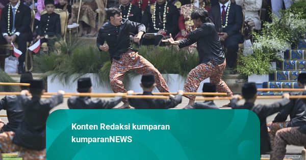 Foto: Penampilan Apik Bhinneka Tunggal Ika di Istana, Pencak Silat-Pacu Jalur