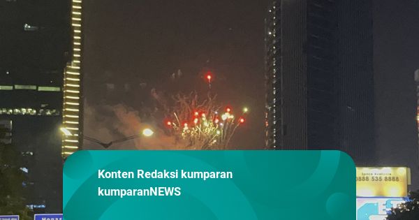 Aksi Drone dan Kembang Api Meriahkan Perayaan HUT ke-80 RI di Jakarta