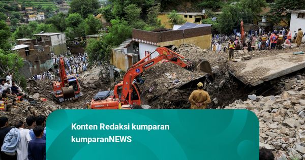 Foto: Pencarian Korban Banjir Bandang Pakistan Berlanjut, Sudah 358 Orang Tewas