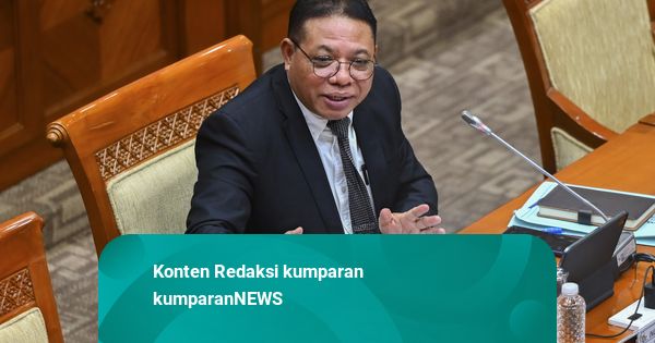 Inosentius Samsul Disahkan Jadi Hakim MK di Paripurna DPR Besok