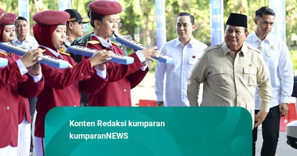 Prabowo Kaget Lihat Siswa-Guru Sekolah Rakyat Pakai Seragam: Gagah-Gagah Begini