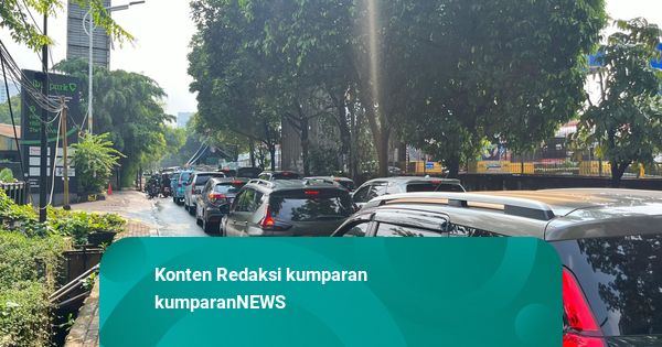 Melihat Kondisi Trotoar Jalan TB Simatupang yang Bakal Jadi Solusi Macet