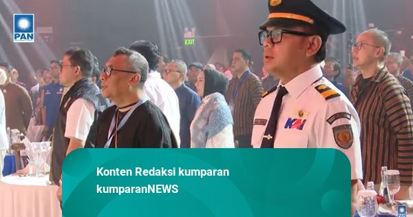 Kostum Masinis hingga Petani Hiasi PAN Awards 2025