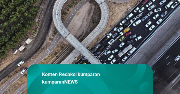 Foto: Warga Israel Blokir Jalan saat Demo Akhiri Perang Gaza