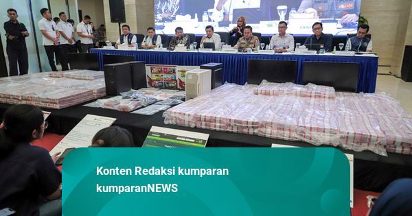 Foto: Bareskrim Polri Ungkap Jaringan Judol, Sita Uang Ratusan Miliar