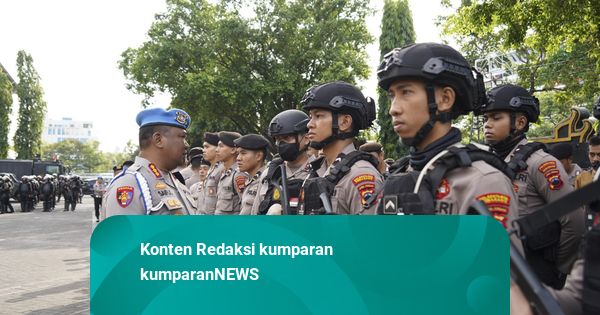 977 Polisi Diterjunkan Amankan Demo Buruh di Semarang