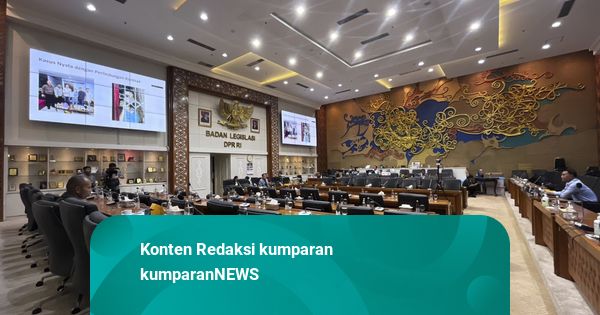 Pimpinan Baleg Bantah Rapat PPRT Sepi Imbas Demo: Biasanya Ada ke Lapangan