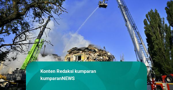 Foto: Rudal dan Drone Rusia Hantam Kiev, 10 Tewas-Puluhan Luka