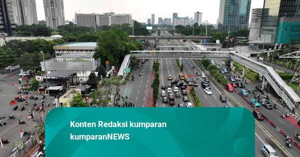 Ada Demo di Depan DPR, Lalin di Jalan Tol Cawang-Tomang-Pluit Dialihkan