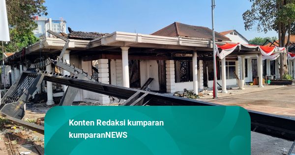 Gedung Grahadi Surabaya yang Dibakar Bukan Rumah Dinas Emil tapi Ruang Kerja