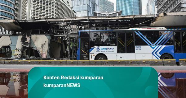 Foto: Tarif Transjakarta dan MRT Gratis Selama Perbaikan Usai Kerusuhan