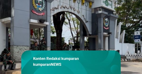 Usai Demo Ricuh, TNI Jaga DPRD Makassar hingga Kantor Gubernur Sulsel
