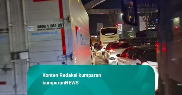 Jelang Long Weekend, Macet Parah di GT Bekasi Timur-Bulak Kapal