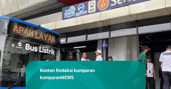Hari Ini Naik MRT, LRT, TransJ Tarifnya Sudah Normal