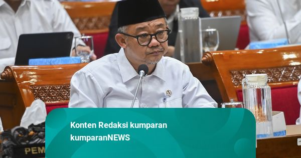 Survei IndoStrategi 1 Tahun Prabowo: Abdul Mu'ti Menteri Terbaik