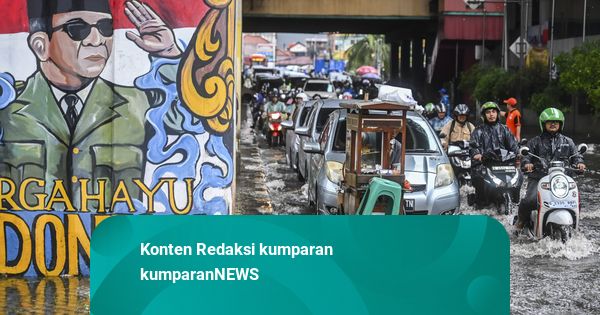 TransJakarta Alihkan-Pangkas Rute Imbas Banjir, Catat Daftarnya