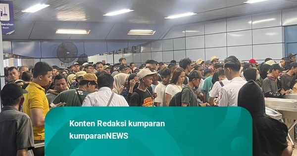Penumpang Diminta Tak Naik KRL dari Stasiun Juanda dan Gondangdia