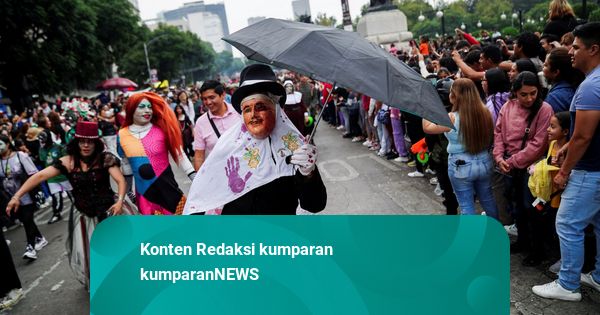 Foto: Para 'Zombie' Jalan-jalan di Kota Meksiko