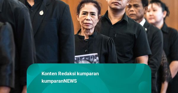 Foto: Mantan Ratu Meninggal, Thailand Berkabung Setahun