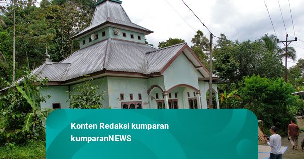 Foto: Tanah Bergerak di Wonosobo, 200 Rumah Terancam Roboh