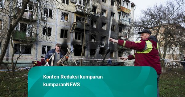 Jelang Pertemuan Trump–Zelensky, Rusia Luncurkan Serangan Masif ke Kiev