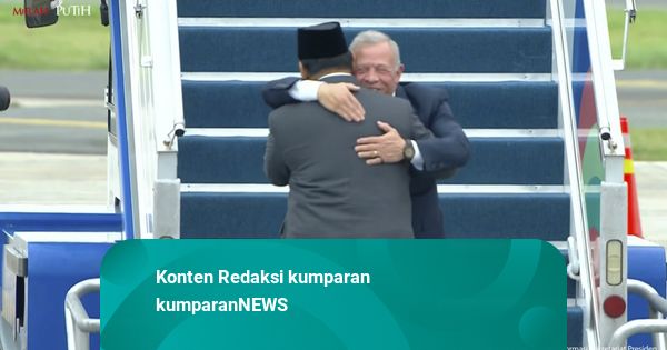 Hormat dan Peluk Prabowo Sambut Kedatangan Raja Yordania, Semobil Menuju Istana
