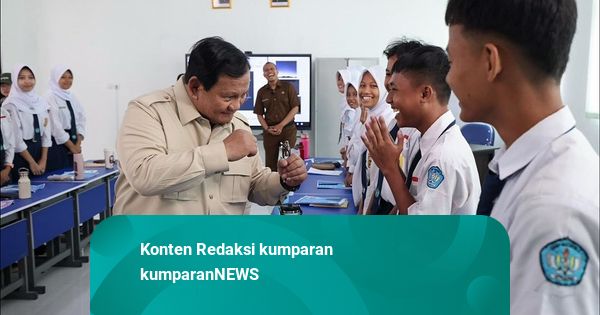 Saat Prabowo Bicara Digitalisasi Pendidikan: Gaya Boxing, Singgung Bullying