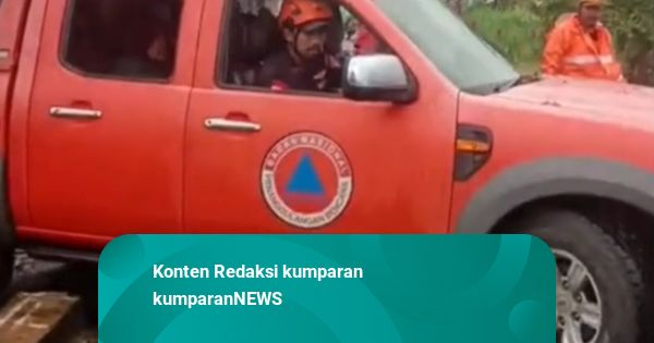 Gunung Semeru Erupsi, Lansia Dievakuasi