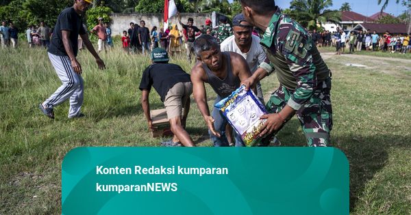 TNI Respons Keluhan Pengungsi Banjir Sumatera soal Airdrop Bikin Beras Hancur