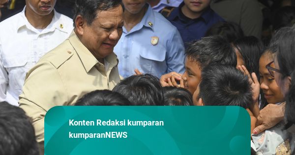 Prabowo: di Wilayah Paling Terisolasi, Kami Kerja Keras Buka Akses Jalan