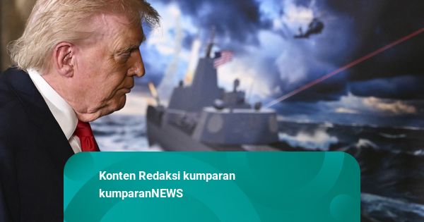 Trump Tuding Iran Kenakan Tarif Untuk Kapal yang Melintasi Selat Hormuz