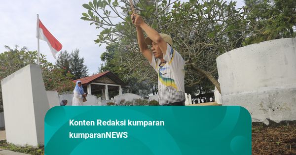 Foto: Ziarah Massal Memperingati 21 Tahun Tragedi Tsunami Aceh