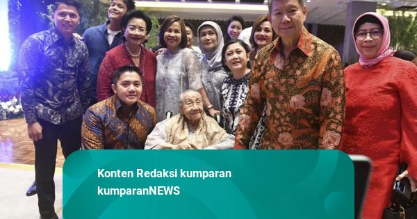 Momen Seskab Teddy Bertemu Kapolri, KSAD, Maruarar-Hashim di Hari Natal 2025