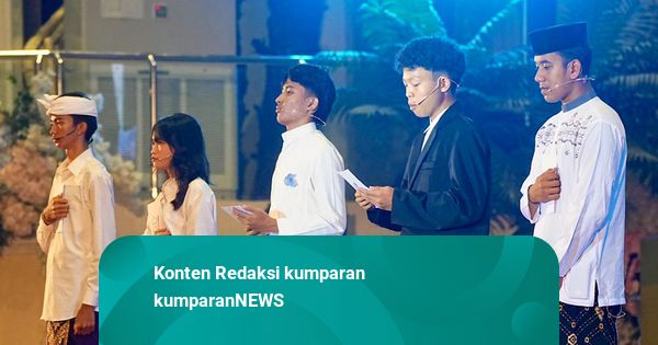 Di Surabaya, Ratusan Siswa Sekolah Rakyat Doakan Korban Bencana Sumatera