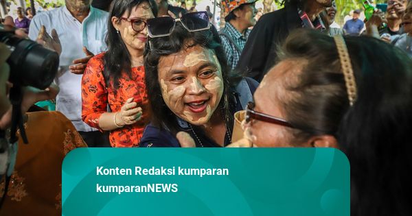Foto: Merawat Tradisi Mandi-Mandi di Kampung Tugu, Jakarta Utara