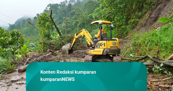 Jalan Utama Putus Imbas Longsor, 3.522 Warga Desa Tempur Jepara Terisolasi