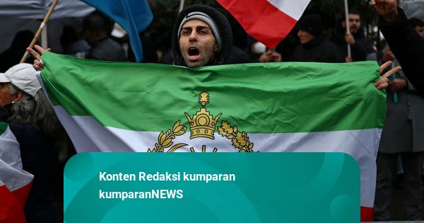 Demo Iran Panas: Internet Mati, Bendera Monarki Muncul