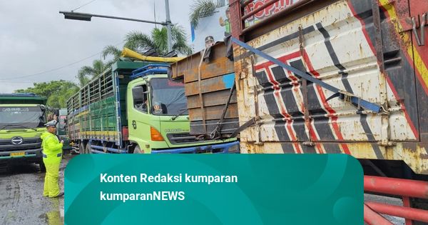 Cerita Ocong 18 Jam Tempuh Semarang-Pati karena Terjebak Banjir