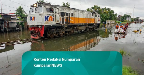 Imbas Banjir Jakarta dan Pekalongan: 82 Perjalanan KA & 8.615 Tiket Dibatalkan