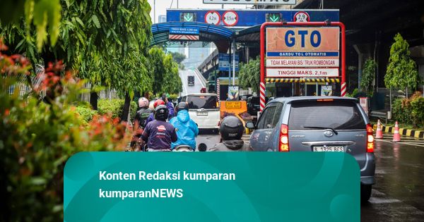 Banjir di Jalan Ahmad Yani, Polisi Izinkan Motor Lewat Tol Pulo Mas-Tj Priok