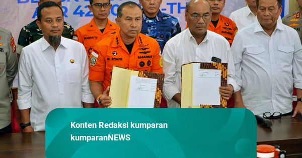 Basarnas Serahkan Black Box Pesawat ATR ke KNKT untuk Diinvestigasi