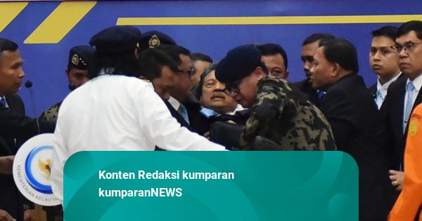 Saat Prabowo Telepon Menteri Wahyu Trenggono yang Sempat Pingsan
