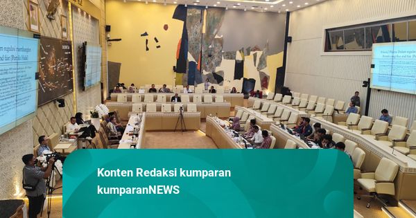 Komisi II Bahas RUU Pemilu: Perkuat Bawaslu, Sengketa Jangan Numpuk di MK