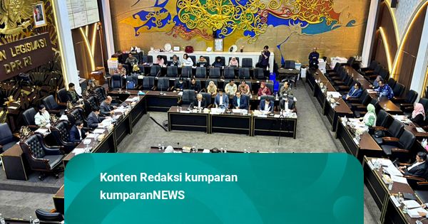 Baleg DPR Evaluasi Prolegnas 2026: Masukkan RUU Penyiaran-KUHAPerdata