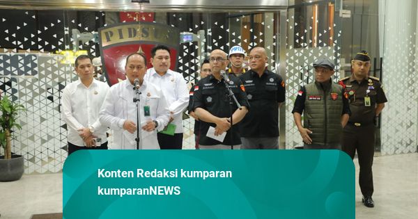 Kejagung Jerat 11 Tersangka Kasus Ekspor CPO POME: Pejabat Kemenperin-Bea Cukai